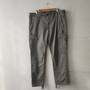 American Eagle Outfitters Olive Cargo Pants